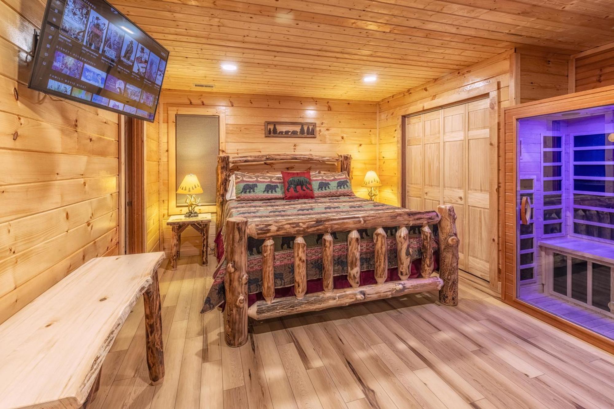 Real Log Cabin With Amazing Views, Hot Tub, Sauna, Games 개틀린버그 외부 사진