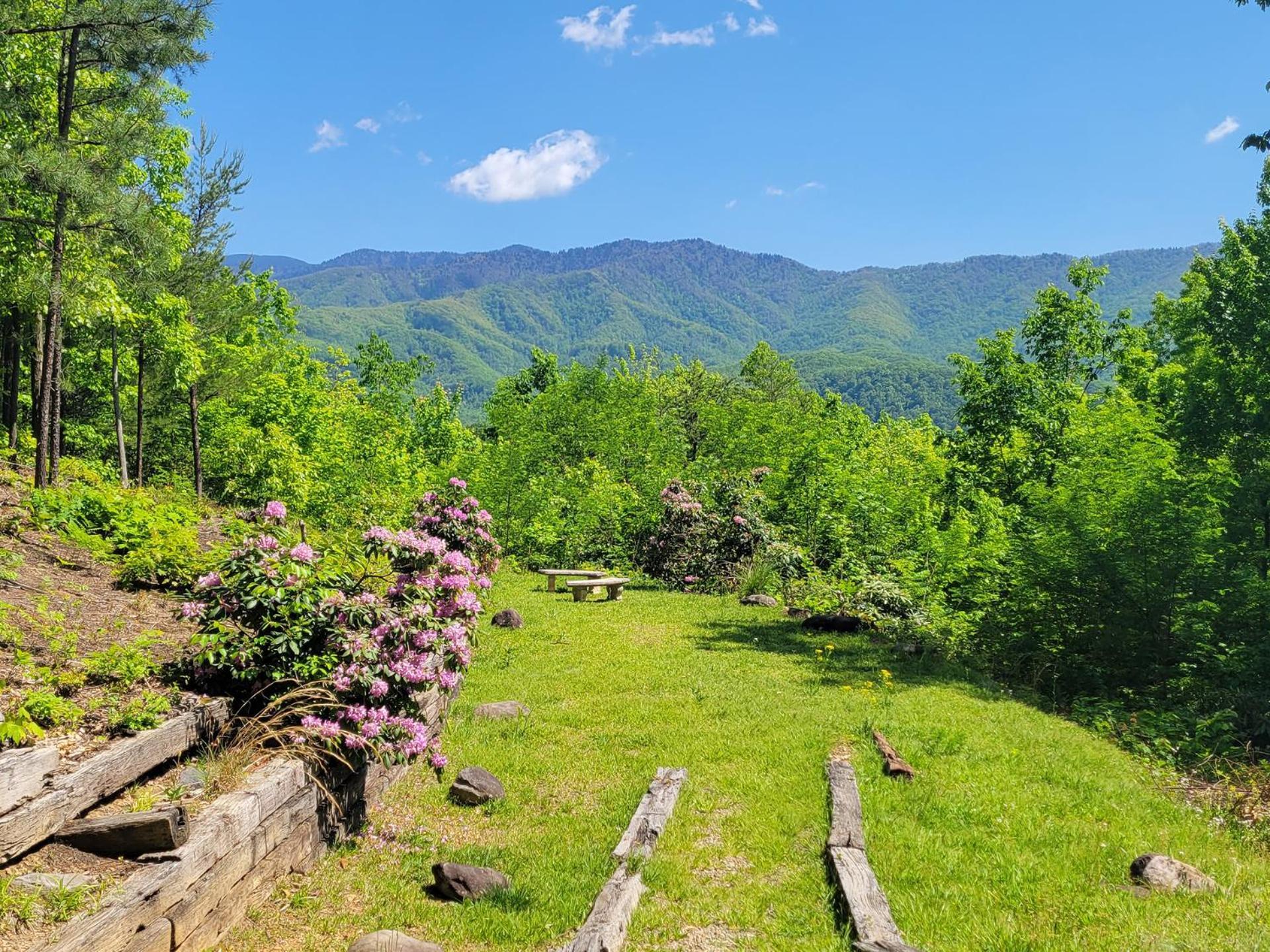 Real Log Cabin With Amazing Views, Hot Tub, Sauna, Games 개틀린버그 외부 사진